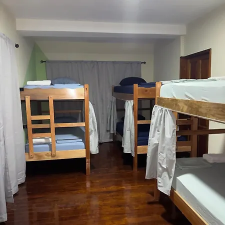 Travelart Backpackers Hostel-2